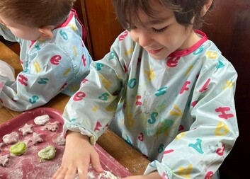 CzechAid-ის მხარდაჭერით, აუტიზმის სპექტრის მქონე ნოეს მდგომარეობა მნიშვნელოვნად გაუმჯობესდა