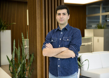 How to master digital skills and get hired online: tips from an IT expert